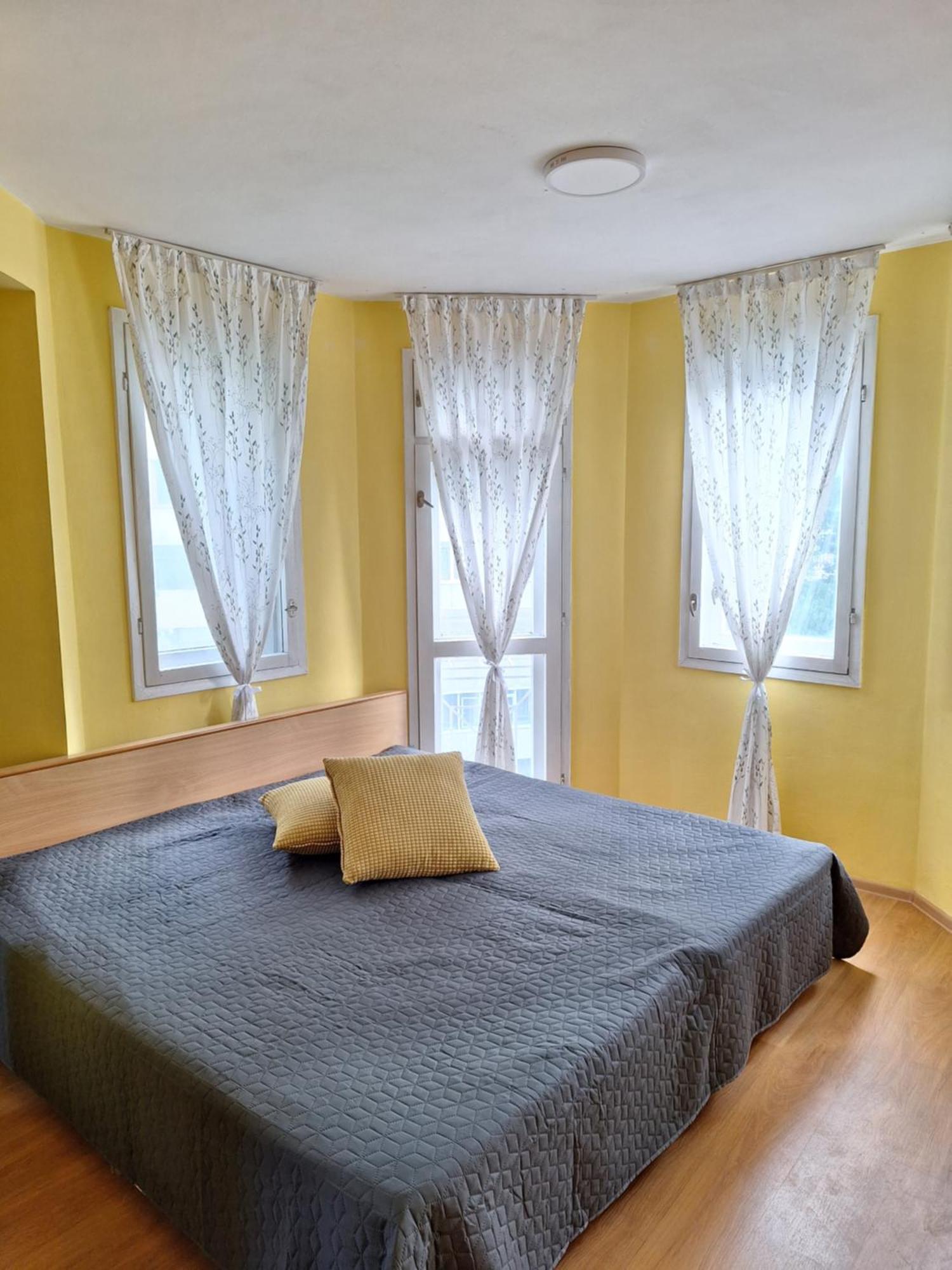Top Location Harmony Apartment By Hostex Varna Extérieur photo